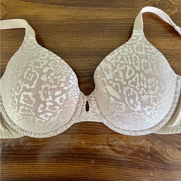 Olga Bra 34DD 35270 Underwire Bra - Picture 1 of 8